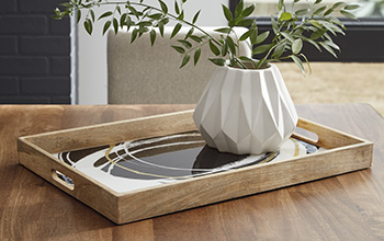 Tray